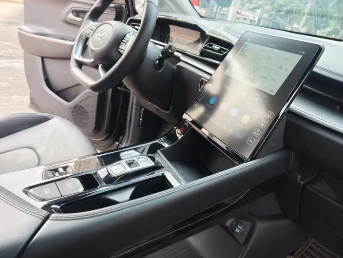 Hyundai Custin 2024 Model 270TGDi LUX Premium Edition – фото 7