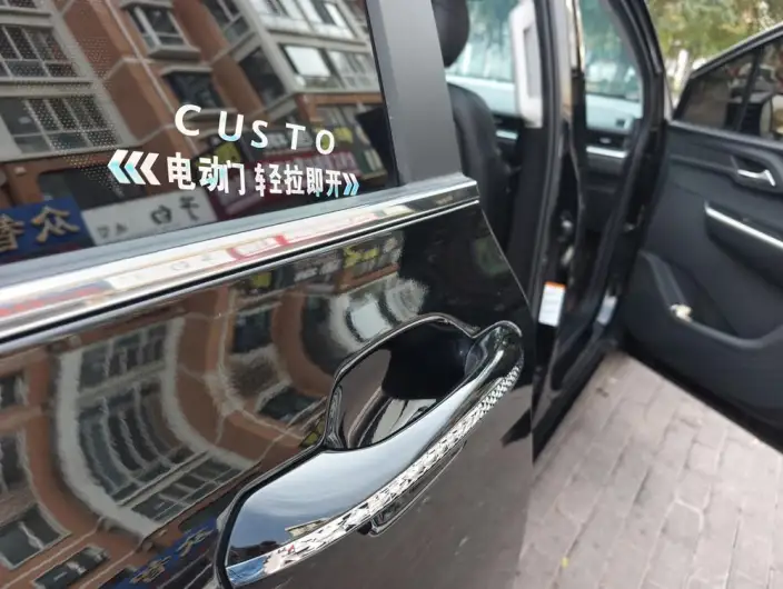 Hyundai Custin 2024 Model 270TGDi LUX Premium Edition – фото 9