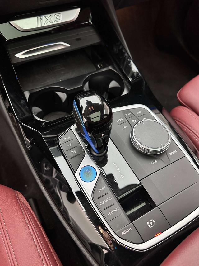 BMW iX3 2022 Vanguard – фото 16