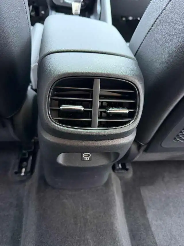 Hyundai Ioniq 2023 Model 1.5L CVT LUX Premium Edition – фото 10