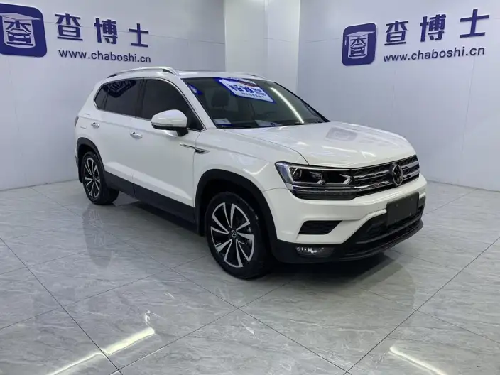 Volkswagen Tharu 2022 Model 280TSI 2WD Deluxe Edition – фото 3