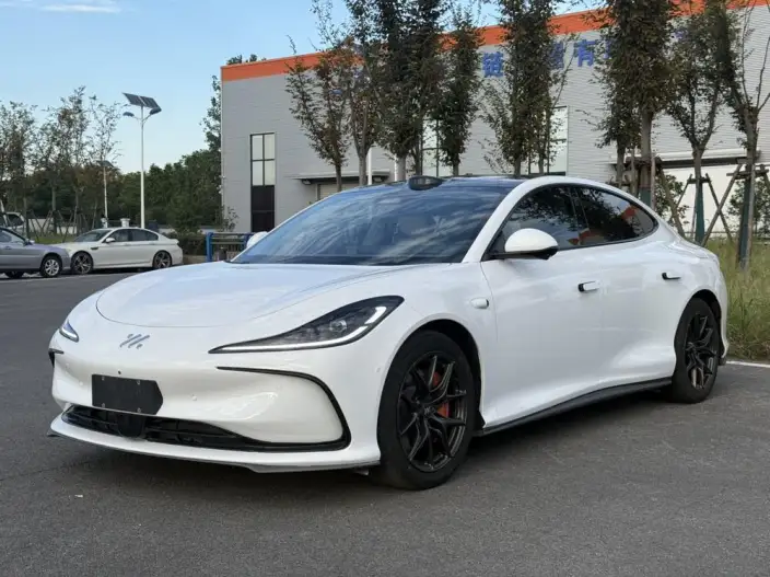 IM L6 2024 Model Max Standard Edition 75kWh – фото 1