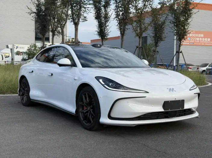 IM L6 2024 Model Max Standard Edition 75kWh – фото 3