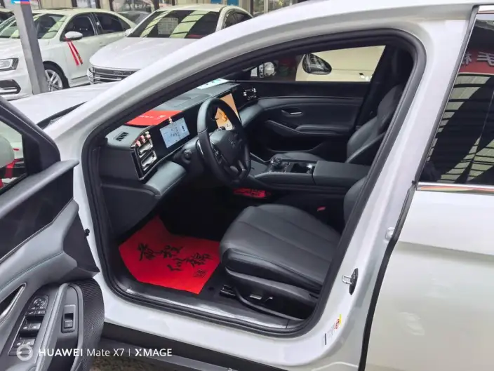QinL DM 2025 Model Smart Driving Edition DM-i 120KM Leading Model – фото 8