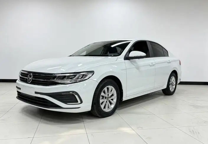 Volkswagen Bora 2023 Model 1.5L Automatic Smooth Ride Limited edition – фото 1