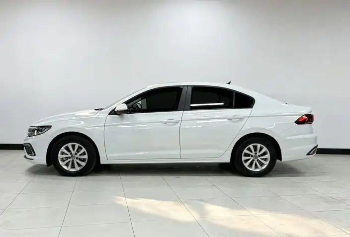 Volkswagen Bora 2023 Model 1.5L Automatic Smooth Ride Limited edition – фото 4