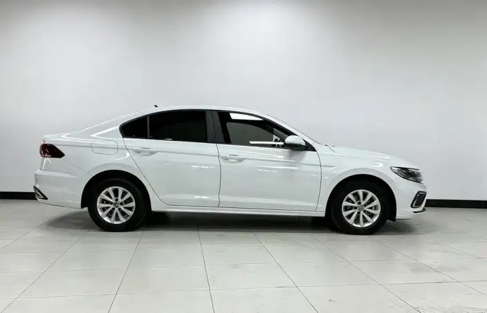 Volkswagen Bora 2023 Model 1.5L Automatic Smooth Ride Limited edition – фото 8
