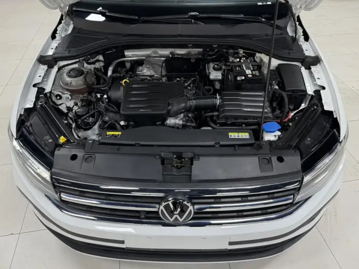 Volkswagen Bora 2023 Model 1.5L Automatic Smooth Ride Limited edition – фото 9