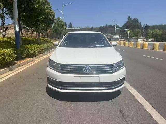 Volkswagen Lavida 2015 модификация 230TSI DSG Com f ort Edition – фото 2