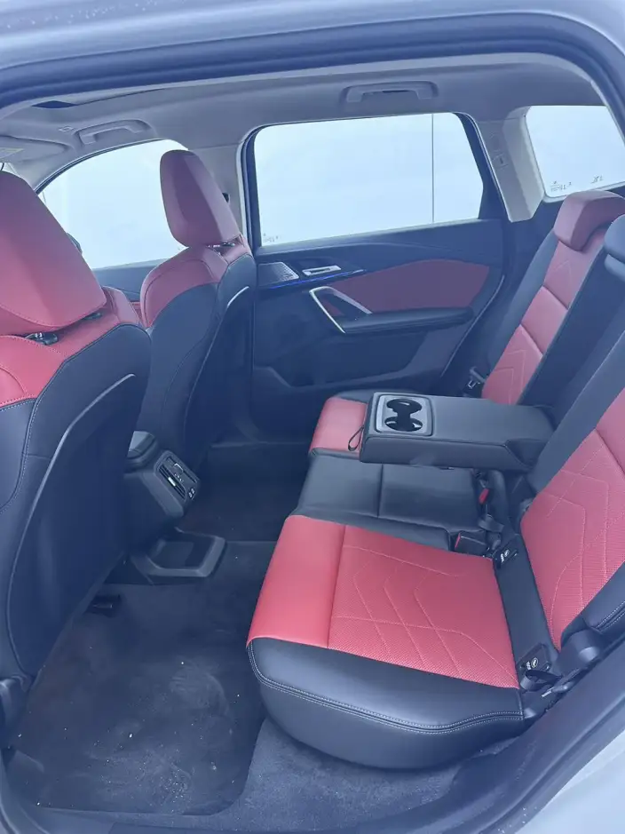 BMW X1 2025 Model sDrive25Li X Design Set – фото 10