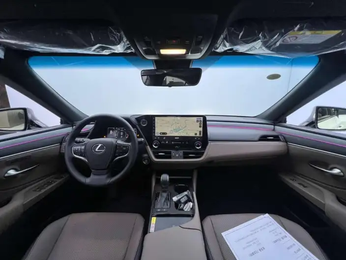 Lexus ES 2025 Model 200 Premium – фото 9