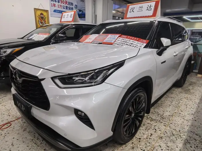 Toyota Highlander 2022 Model Hybrid 2.5L 4WD Supreme Edition 7 seat – фото 1