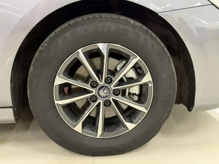 BYD Qin PLUS DM 2024 Model Honor Edition DM-i 55KM Leading Model – фото 8