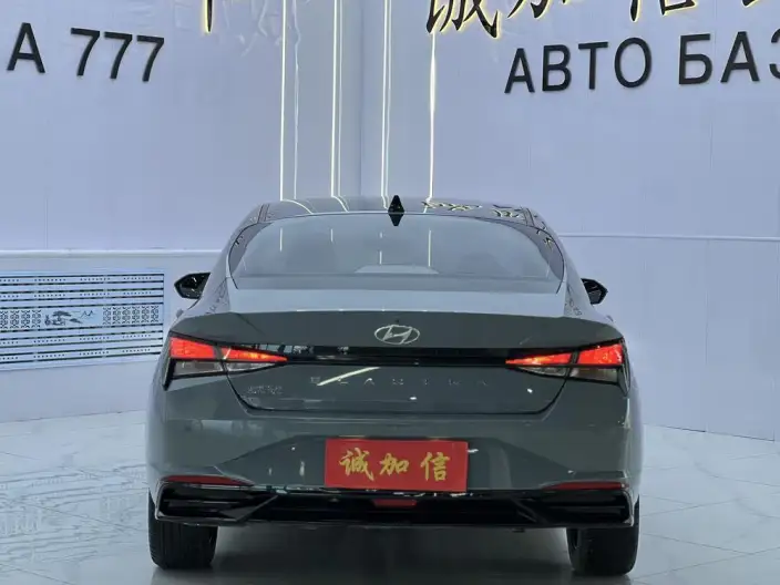 Hyundai Ioniq 2022 Model 1.5L CVT GLX Elite Edition – фото 5