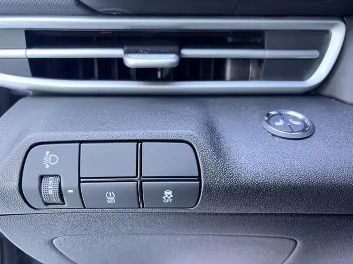Hyundai Ioniq 2022 Model 1.5L CVT GLX Elite Edition – фото 10