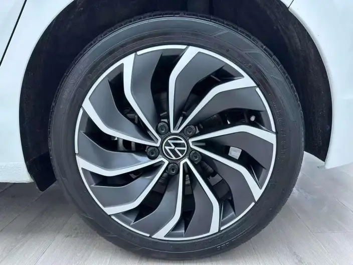 Volkswagen Golf 2021 Model 280TSI DSG Pro – фото 7