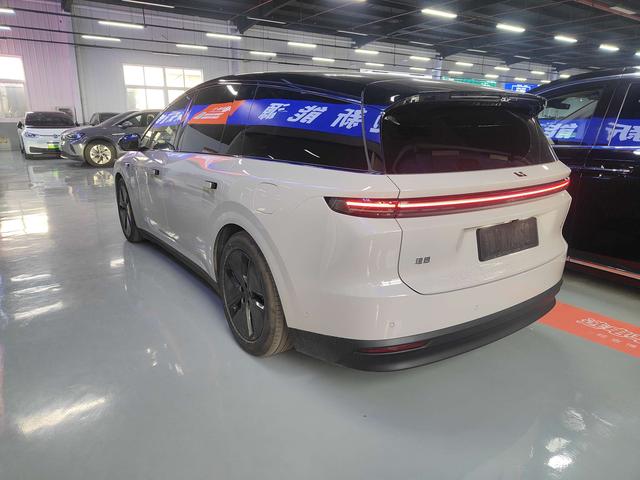 Li Auto i8 2025 Standard – фото 6