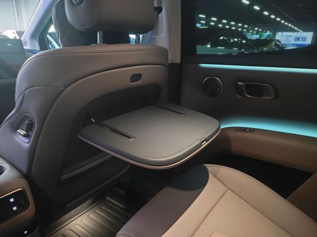 Li Auto i8 2025 Standard – фото 11