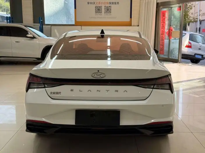 Hyundai Ioniq 2022 Model 1.5L CVT GLX Elite Edition – фото 5