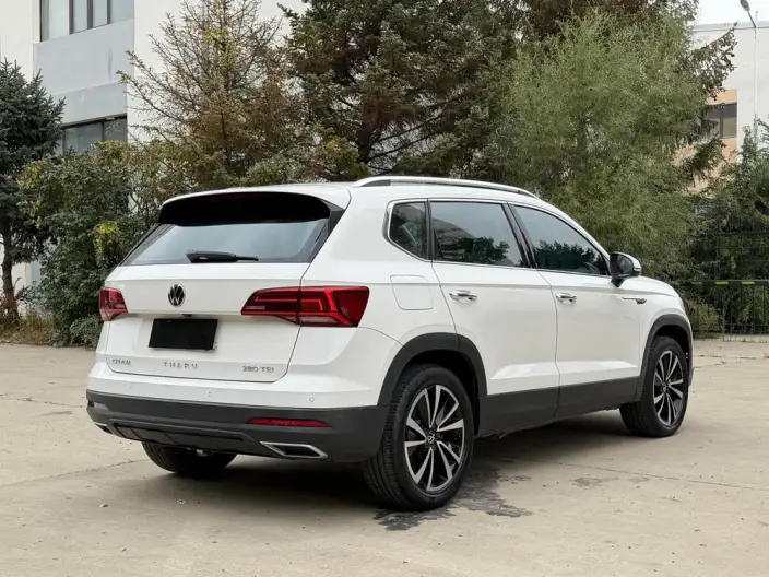 Volkswagen Tharu 2022 Model 280TSI 2WD Fashion edition – фото 7