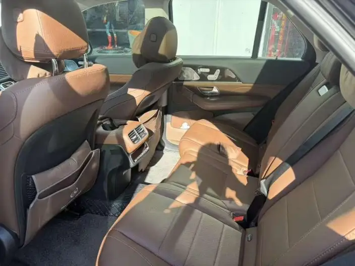 Mercedes-Benz GLE Imported 2025 Model GLE 350 4MATIC Fashion Model – фото 10