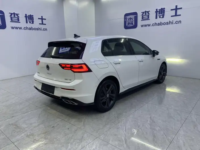 Volkswagen Golf 2023 Model Facelift 280TSI DSG R-Line Lite – фото 6