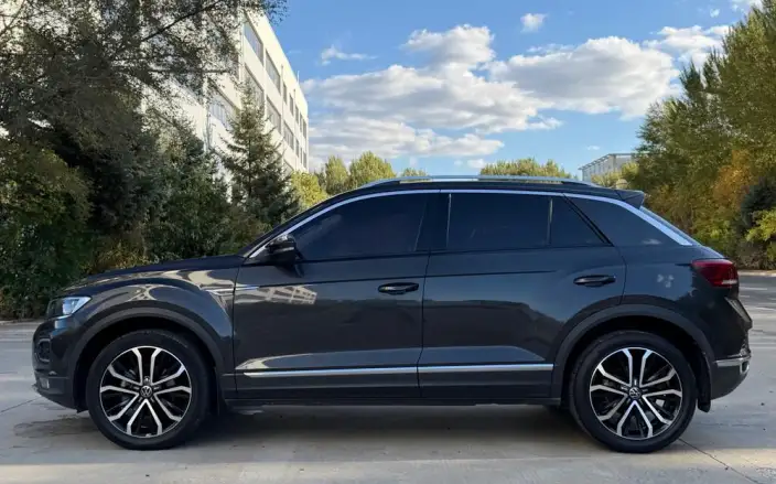 Volkswagen T-Roc 2022 Model 280TSI DSG 2WD Elite PLUS
