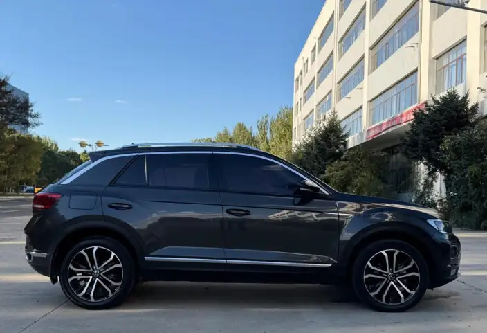 Volkswagen T-Roc 2022 Model 280TSI DSG 2WD Elite PLUS – фото 8