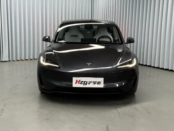 Model 3 2024 Model High performance All-wheel drive version