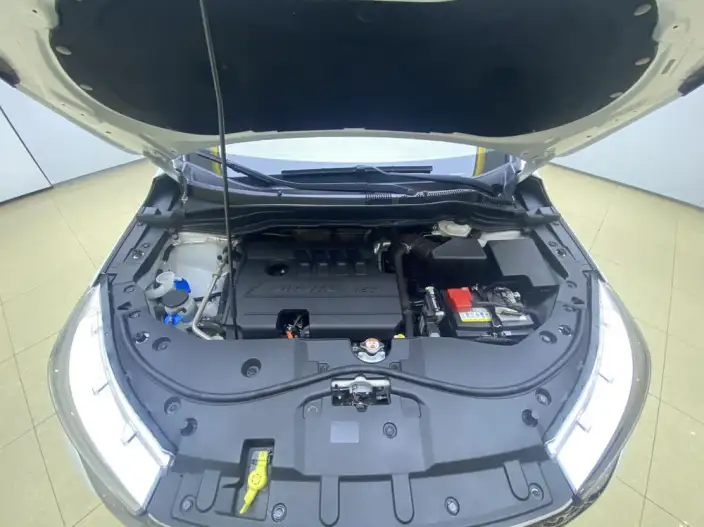 Haval M6 2021 Model PLUS 1.5T DCT Luxury Smart Connect Model – фото 7