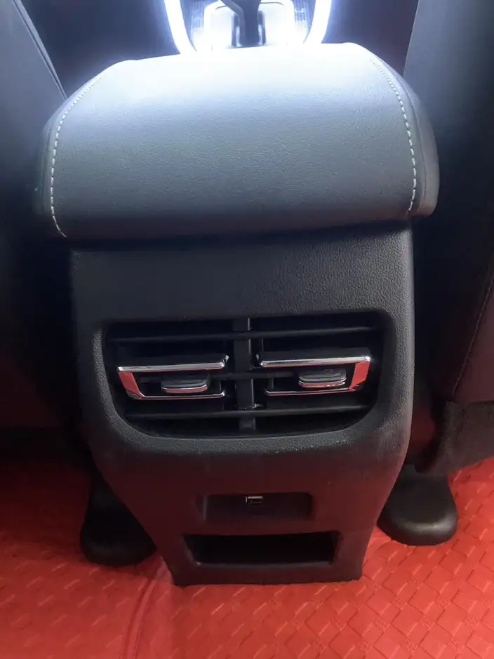 Haval M6 2021 Model PLUS 1.5T DCT Luxury Smart Connect Model – фото 8