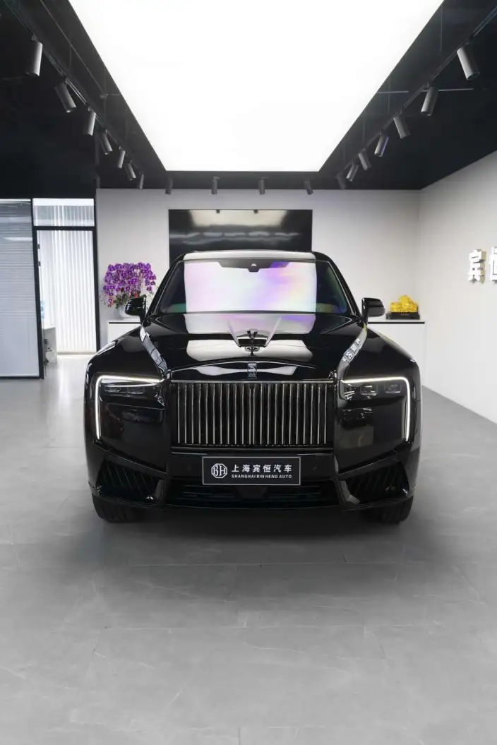 Cullinan 2025 Model Series II Black Badge Disruptor