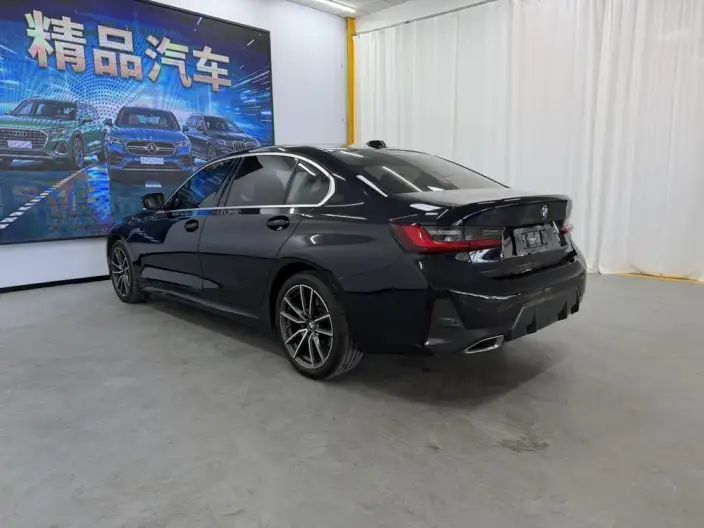 BMW 3 Series 2023 Model 320Li M Sports Set – фото 4