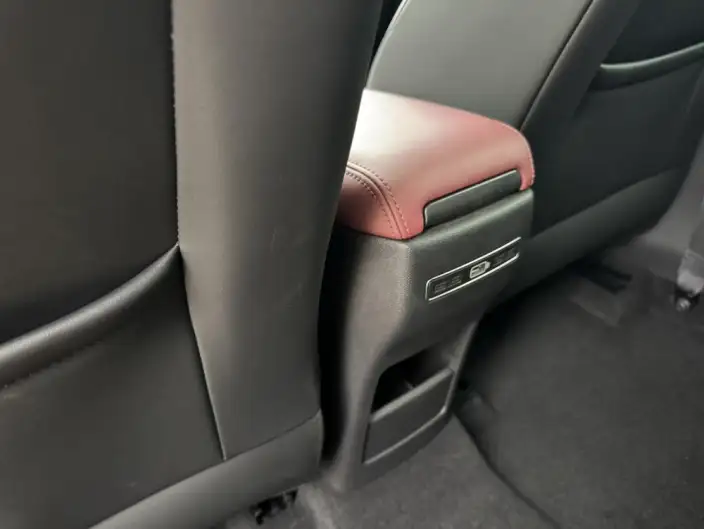 Geely Binyue 2021 Model 240T DCT Diamond Edition – фото 9
