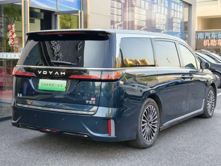 VOYAH Dreamer PHEV 2026 Model 350km Smart Chao Hybrid Edition – фото 5
