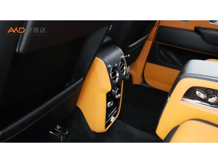 Cullinan 2022 Model 6.7T Automatic 4WD 4 seat Parallel Imported – фото 5