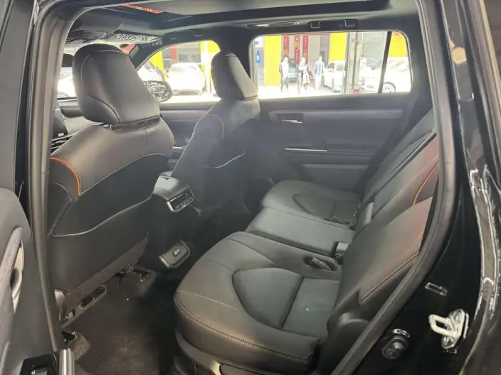 Crown Kluger 2026 Model Intelligent Hybrid 2.5L E-CVT 4WD Deluxe Edition – фото 8