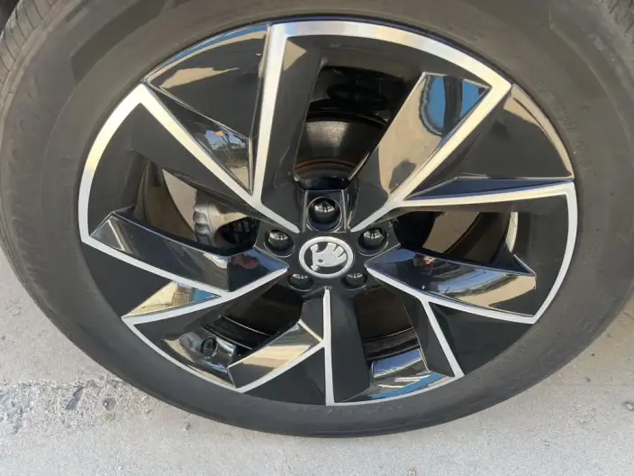 Skoda Kamiq GT 2022 Model 1.5L Automatic Premium – фото 7
