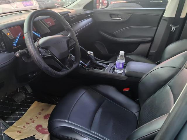 Roewe i5 2023 1.5L CVT Flagship Edition – фото 4