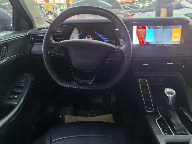Roewe i5 2023 1.5L CVT Flagship Edition – фото 5