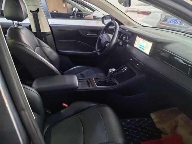 Roewe i5 2023 1.5L CVT Flagship Edition – фото 7