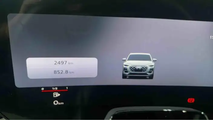 Audi Q5L 2026 Model 2.0T Smart Hybrid Luxury Model – фото 9