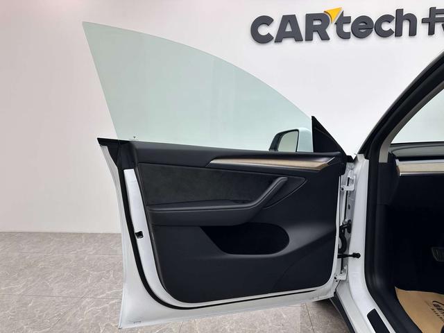Tesla Model Y 2021 Long Range AWD – фото 15
