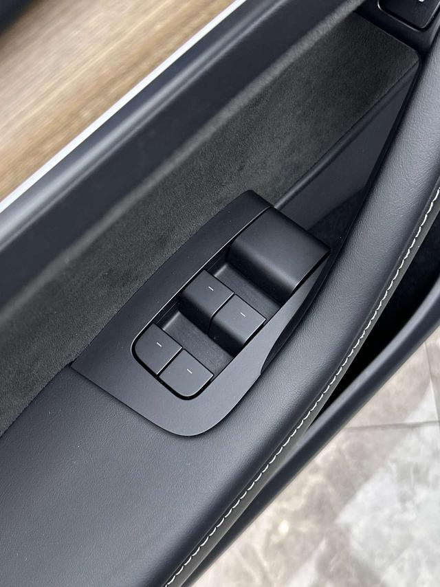 Tesla Model Y 2021 Long Range AWD – фото 18