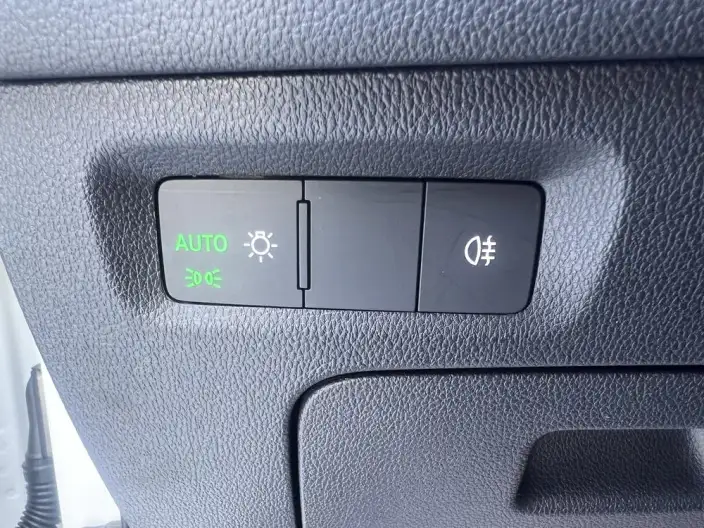 Skoda Octavia 2022 Model PRO TSI280 DSG Exclusive Edition – фото 9