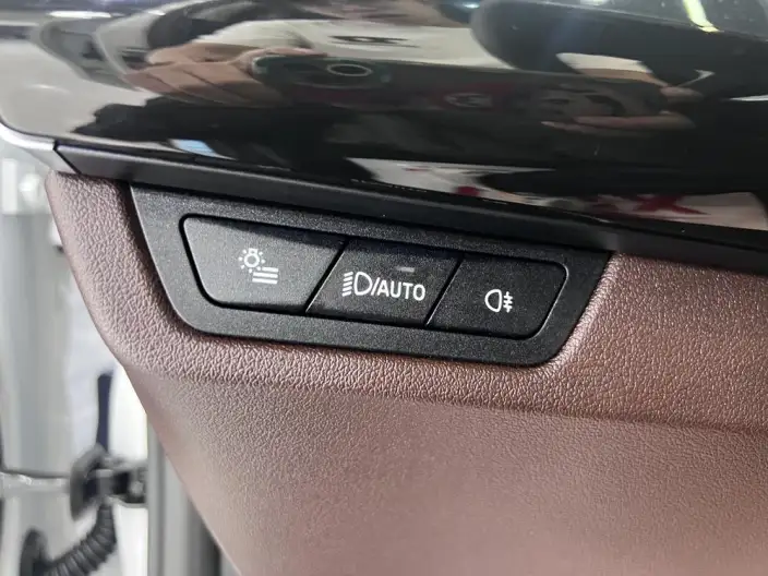 BMW X1 2023 Model sDrive20Li X Design Set – фото 9