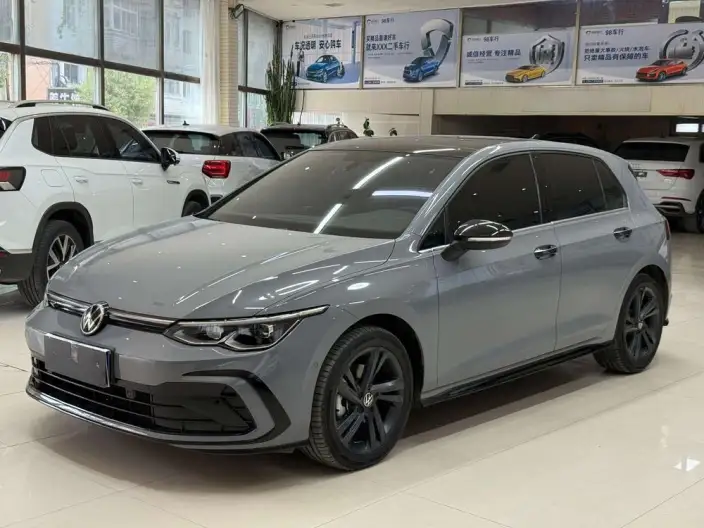 Volkswagen Golf 2023 Model 280TSI DSG R-Line Lite