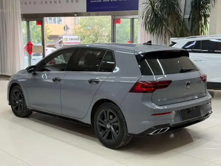Volkswagen Golf 2023 Model 280TSI DSG R-Line Lite