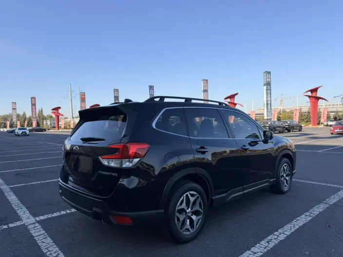 Subaru Forester 2022 Model 2.0i AWD Deluxe Edition – фото 6