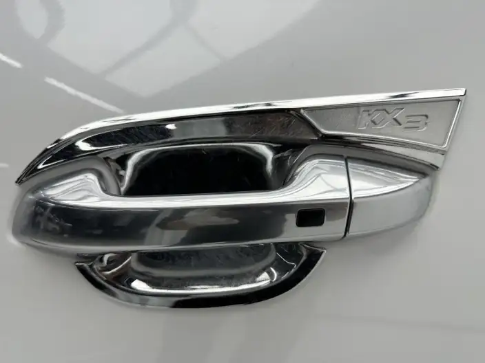 Kia Seltos 2023 Model 1.5L IVT Deluxe Edition – фото 8